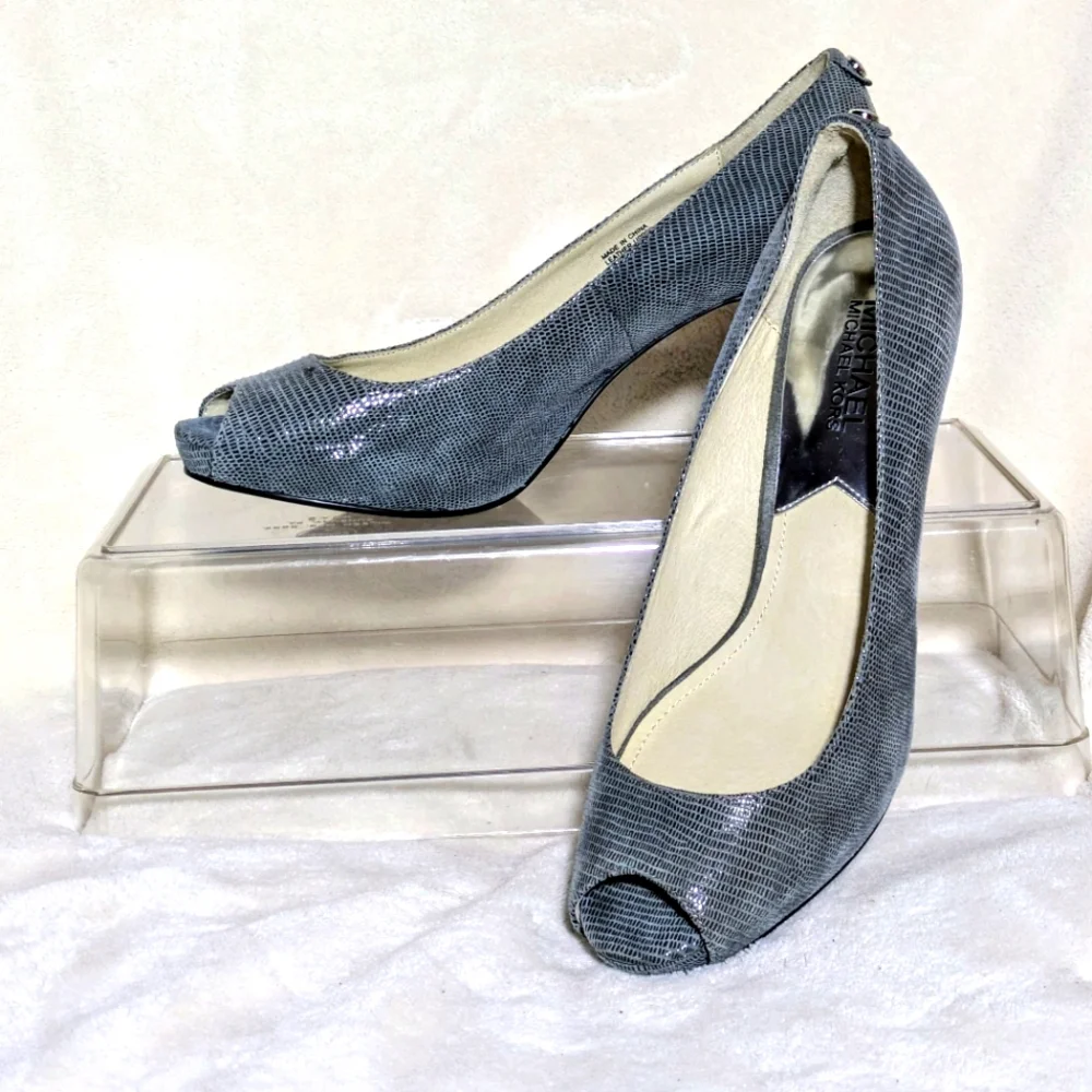 Michael Kors Leather Peep Toe Heels, Gray, Snakeskin Pattern, Business, Sz‎ 7.5